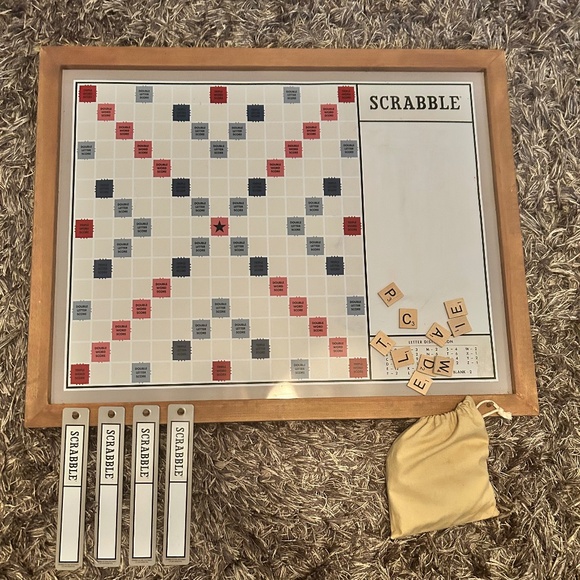 Scrabble Deluxe - Vintage 2 in 1 Wall Edition